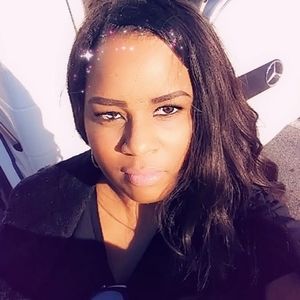 Meet your Posher, Claudette